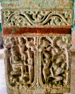 9th_century_Navalinga_temple,_Kukkanur,_Karnataka_India_-_35