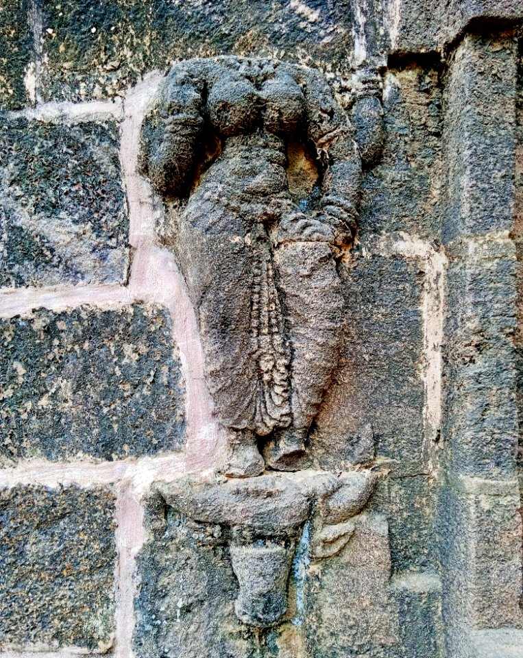 9th_century_Golingeswara_temple,_Biccavolu_Andhra_Pradesh_-_27