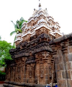 9th_century_Golingeswara_temple,_Biccavolu_Andhra_Pradesh_-_5
