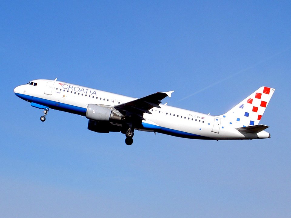 9A-CTJ_Airbus_A320