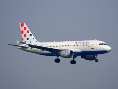 9A-CTL_landing_at_Schiphol_(AMS_-_EHAM),_The_Netherlands,_pic1