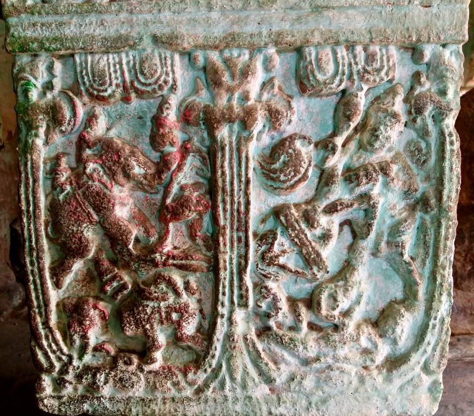 9th_century_Navalinga_temple,_Kukkanur,_Karnataka_India_-_15