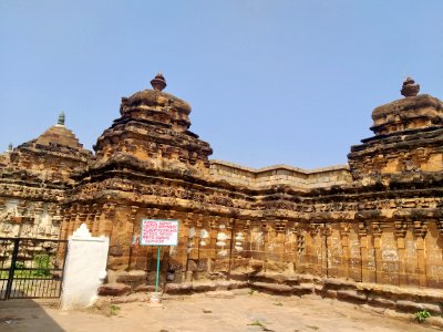 9th_century_Navalinga_temple,_Kukkanur,_Karnataka_India_-_11