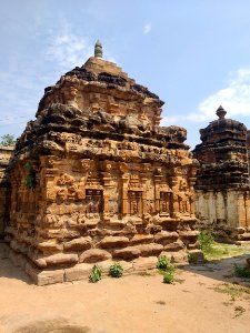 9th_century_Navalinga_temple,_Kukkanur,_Karnataka_India_-_44