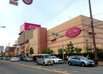 ÆON_MALL_Ibaraki_(2)