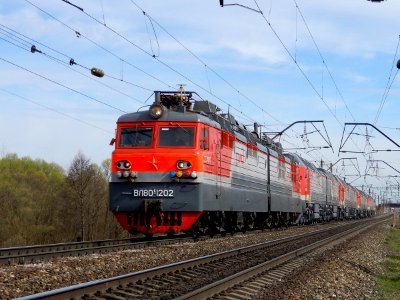 ВЛ80С-1202,_Россия,_Рязанская_область,_перегон_Ряжск-I_-_Александро-Невская_(Trainpix_195541)