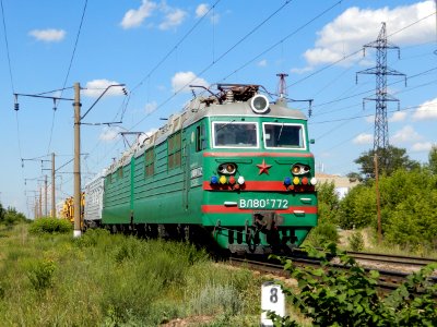 ВЛ80С-772,_Казахстан,_Карагандинская_область,_перегон_Майкудук_-_Караганда_(Trainpix_199456)