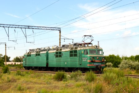 ВЛ80С-1361,_Казахстан,_Карагандинская_область,_перегон_Майкудук_-_Жана_Караганды_(Trainpix_200233)