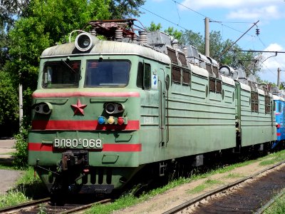 ВЛ80С-068,_Kazakhstan,_Karaganda_region,_Karaganda_depot_(Trainpix_134045)