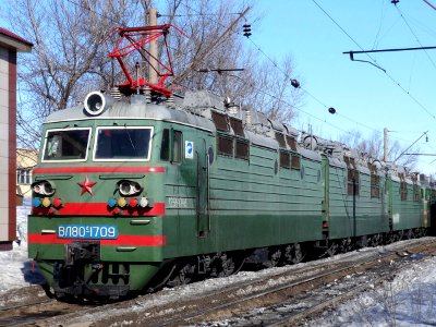 ВЛ80С-1709,_Kazakhstan,_Karaganda_region,_Karaganda_depot_(Trainpix_126588)