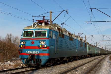 ВЛ80С-2683,_Казахстан,_Карагандинская_область,_перегон_Майкудук_-_Караганда_(Trainpix_181271)