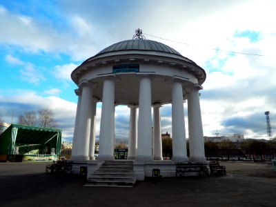 Ротонда_в_парке_Горького_(Пермь)