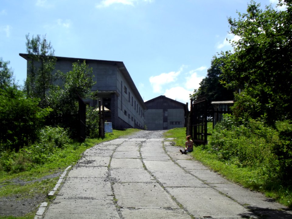 Čerchov_-_vojenská_základna_na_vrcholu_A