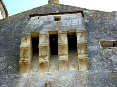 Église_Saint-Rémi_d'Aouste,_detail