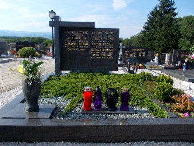 Črešnjevec_Cemetery_07