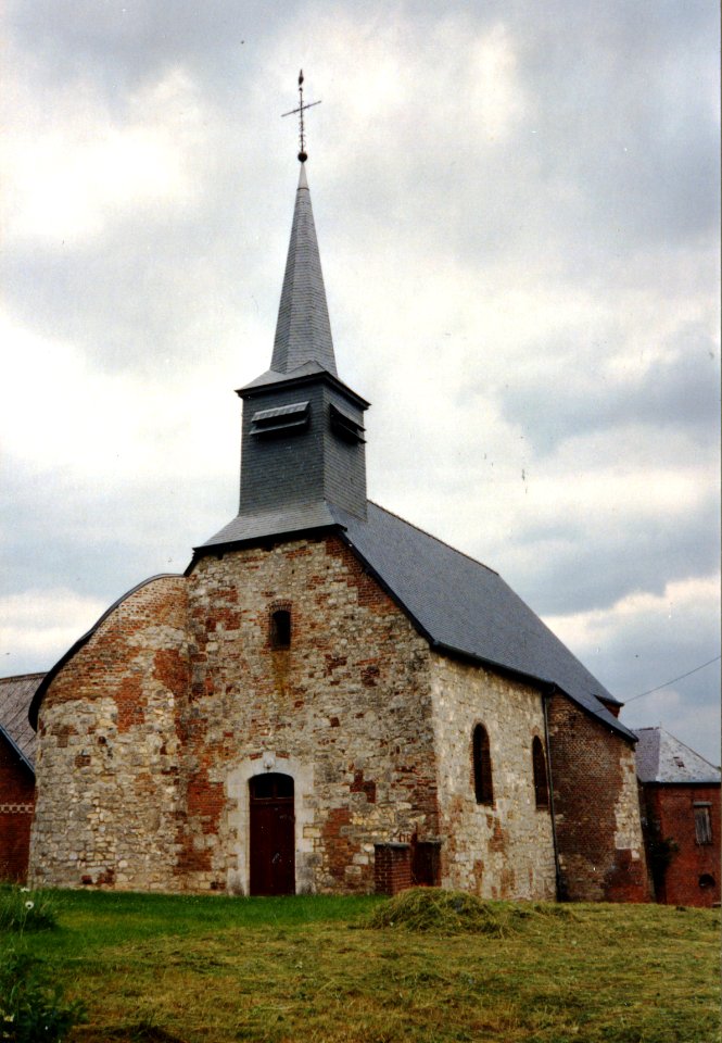 Église_Saint-Pierre_de_La_Hérie_en_1991