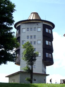 Čerchov_-_vojenská_základna_na_vrcholu_D