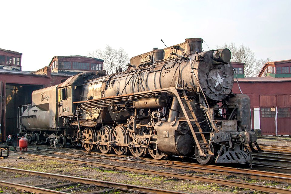 Л-0001,_Russia,_Smolensk_region,_Roslavl_depot_(Trainpix_141279)