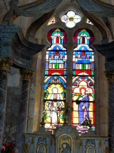 Église_Saint-Rémi_d'Aouste,_vitrail