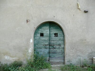 Umbria wall summer