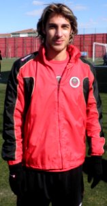 Özgür_İleri