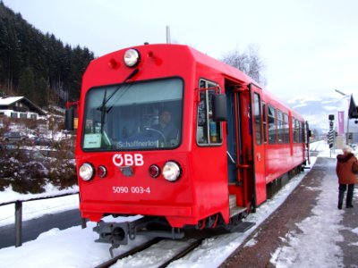 ÖBB_5090_003-4_train_Zell_am_See_pic1