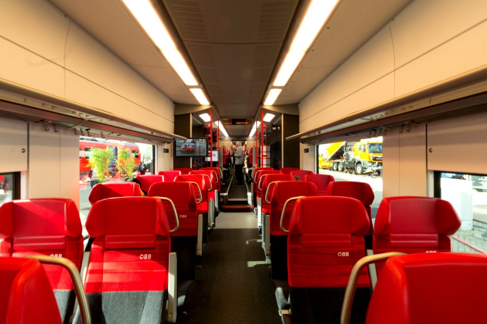 ÖBB_cityjet_ÖBB_4746_innen_(3)_-_innoTrans_2016