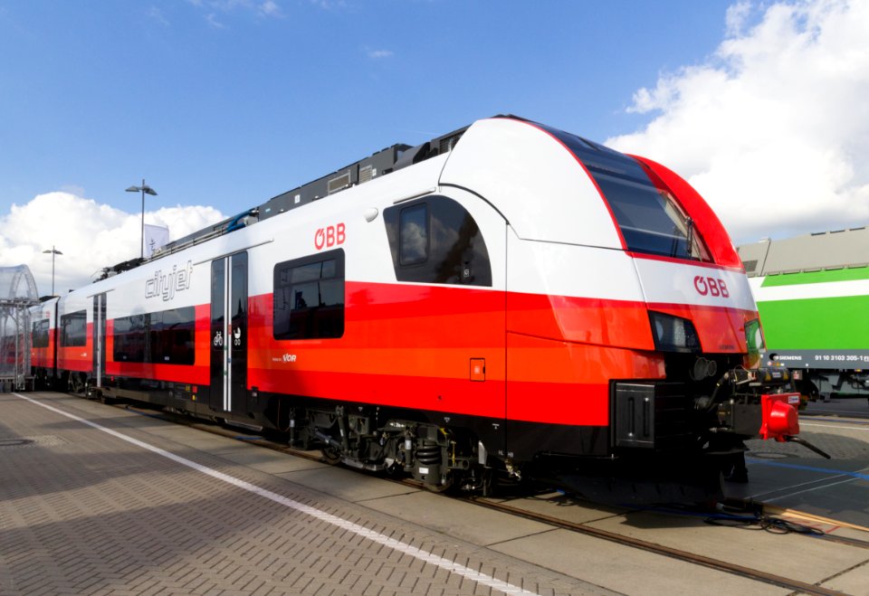 ÖBB_cityjet_ÖBB_4746_-_innoTrans_2016_(4)