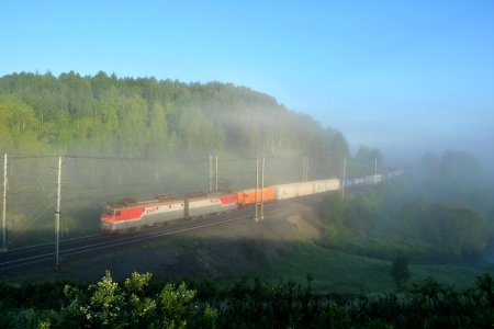 ВЛ10У-496,_Россия,_Башкортостан,_перегон_Яхино_-_Усть-Катав_(Trainpix_198399)