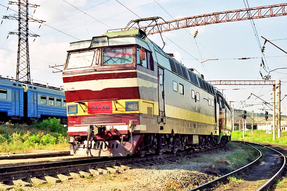 ЧС4Т-289,_Russia,_Saratov_region,_Saratov_depot_(Trainpix_169018)