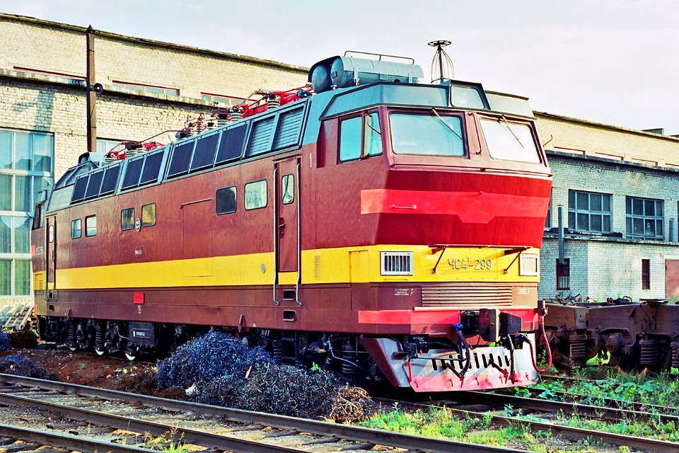 ЧС4Т-299,_Russia,_Kirov_region,_Kirov_depot_(Trainpix_173335)