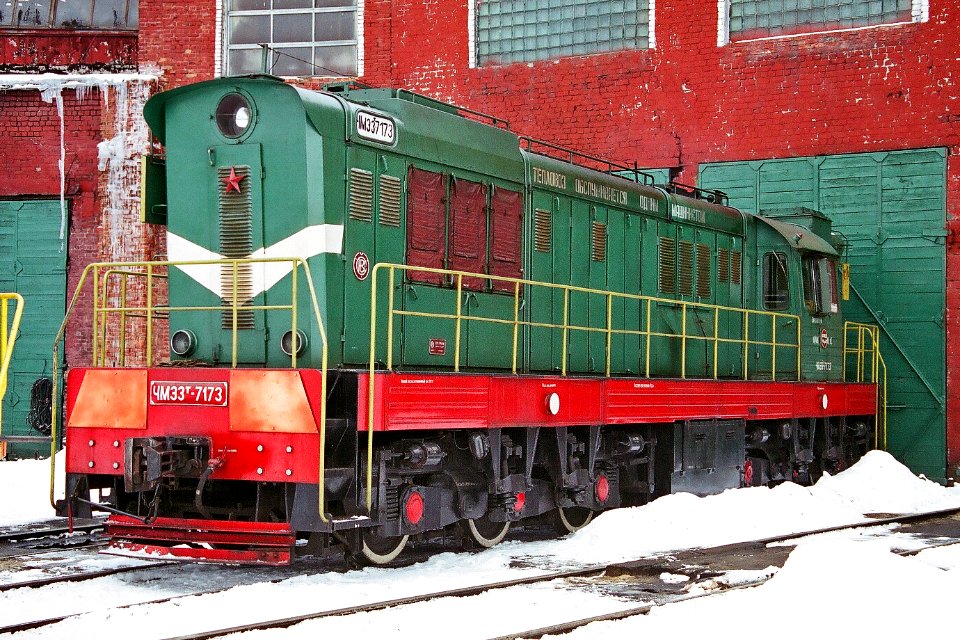 ЧМЭ3Т-7173,_Russia,_Saratov_region,_Saratov_depot_(Trainpix_181329)