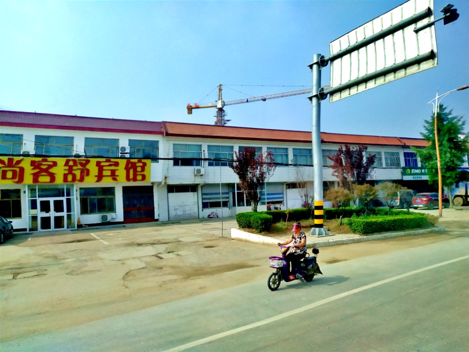 边院镇街头_01