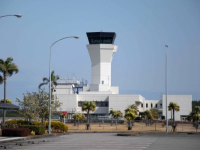 宮崎空港管制塔及び事務所