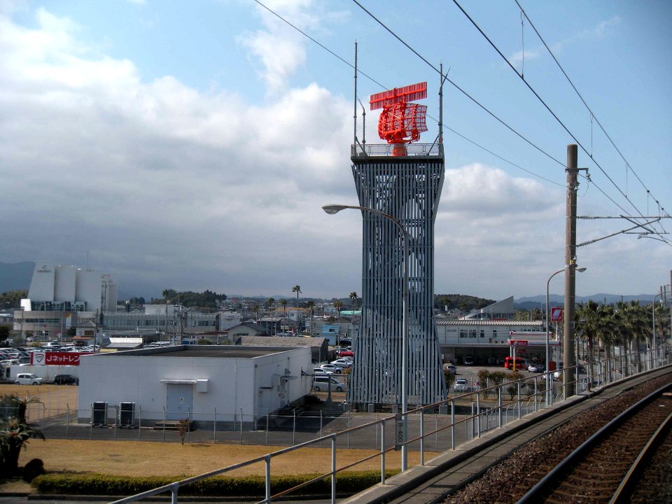 宮崎空港レーダー局舎全景