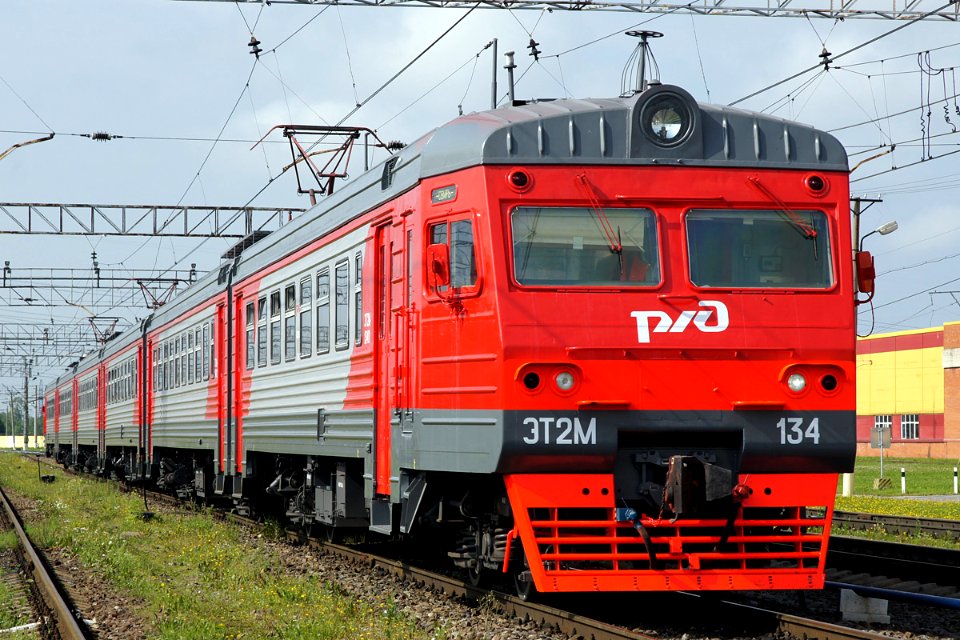 ЭТ2М-134,_Россия,_Санкт-Петербург,_депо_Санкт-Петербург-Московское_(Металлострой)_(Trainpix_69127)