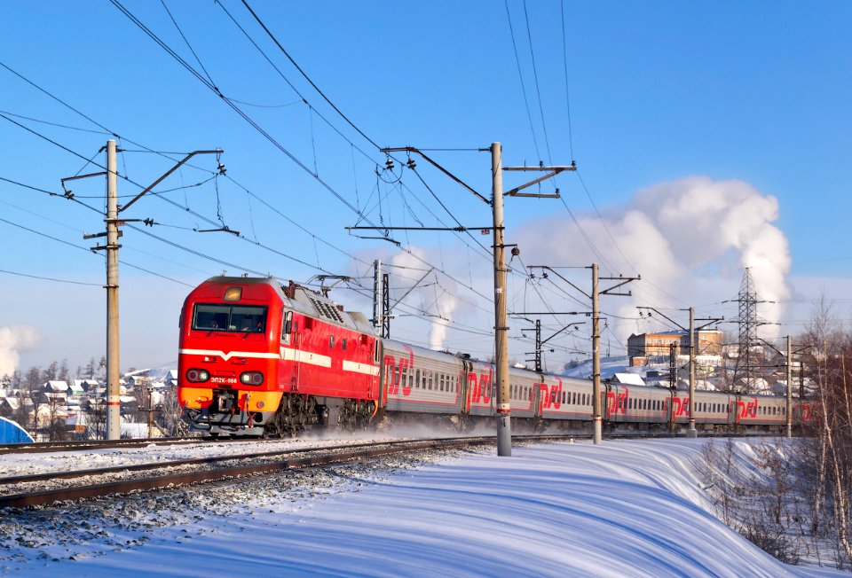 ЭП2К-086,_Russia,_Chelyabinsk_region,_Miass-I_-_Floysovaya_stretch_(Trainpix_151841)