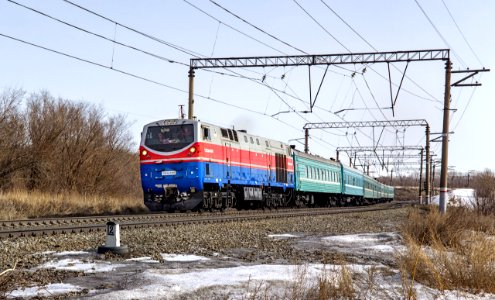 ТЭ33А-0180,_Russia,_Chelyabinsk_region,_Zolotaya_Sopka_-_Troick_stretch_(Trainpix_158815)