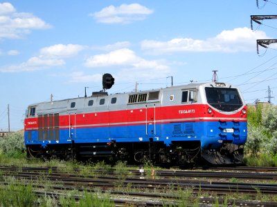 ТЭ33А-0173,_Казахстан,_Карагандинская_область,_станция_Распорядительная_(Trainpix_137485)