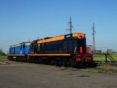 ТЭМ2У-8701,_Казахстан,_Карагандинская_область,_депо_КПТУ_(Trainpix_34474)