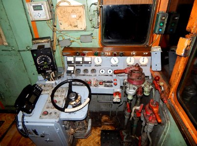 ТЭМ2УМ-721,_Россия,_Самарская_область,_станция_Кашпир_(Trainpix_186019)