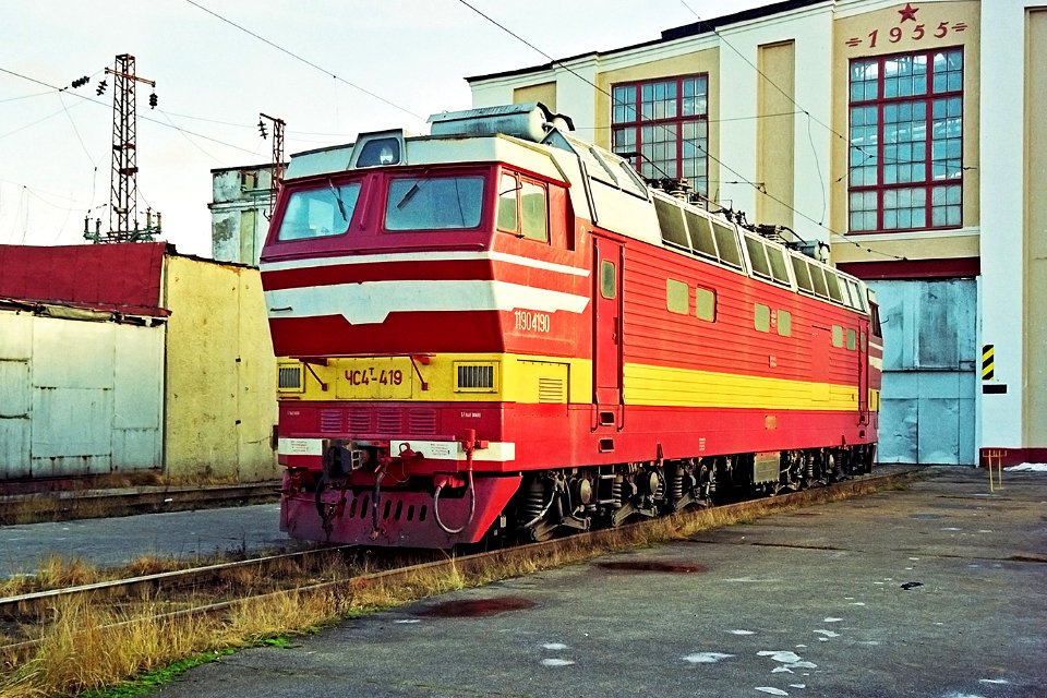ЧС4Т-419,_Russia,_Moscow_region,_Shcherbinka_Experimentative_test_ring_of_VNIIZhT_(Trainpix_215692)