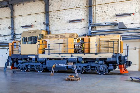 ТГМ4БУГМК-0261,_Russia,_Kurgan_region,_JSC_«Shadrinsk_plant_of_automobile_units»_(Trainpix_170880)