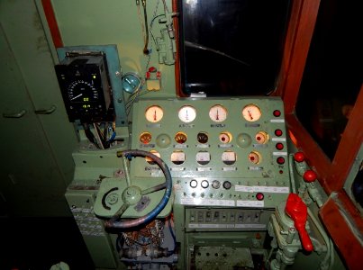 ТЭМ2-5298,_Россия,_Самарская_область,_станция_Малячкино_(Trainpix_158348)