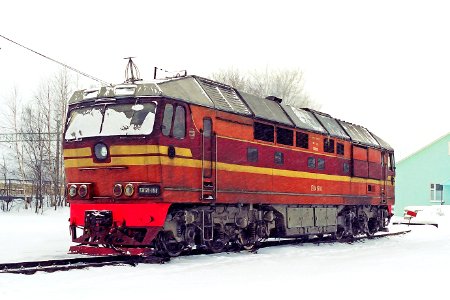ТЭП70-0198,_Russia,_Moscow_region,_Volokolamsk_station_(Trainpix_184760)
