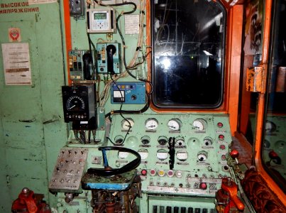 ТЭМ2-6989,_Россия,_Самарская_область,_ПТОЛ_Сызрань_(Trainpix_137828)