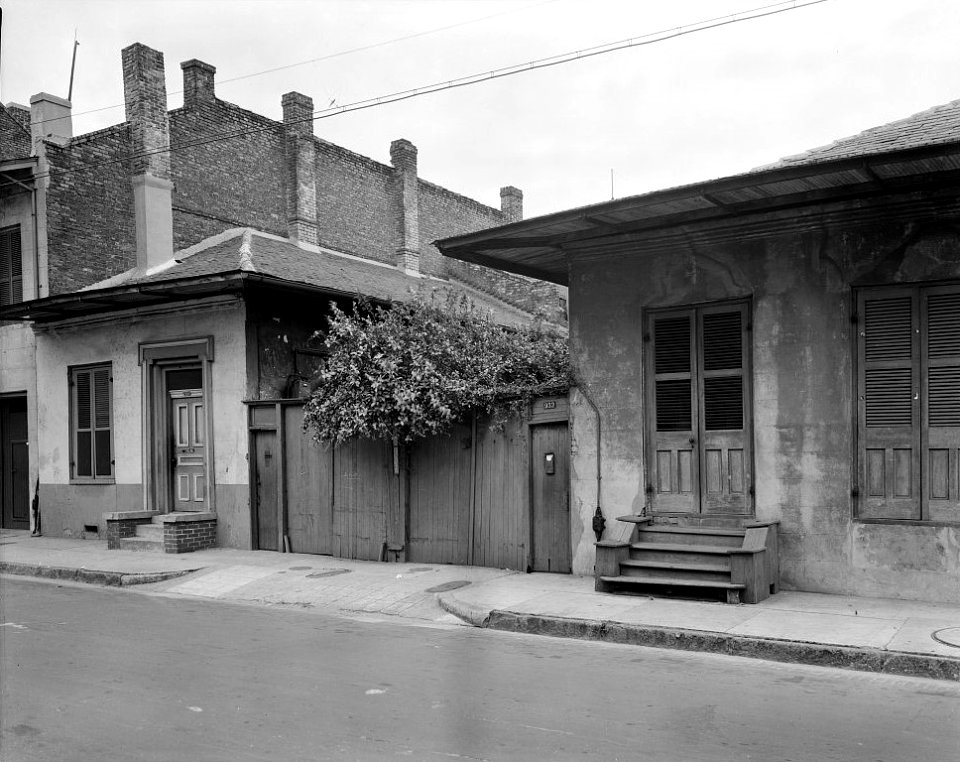 928-32_Gov._Nichols_St.,_New_Orleans,_Orleans_Parish,_Louisiana