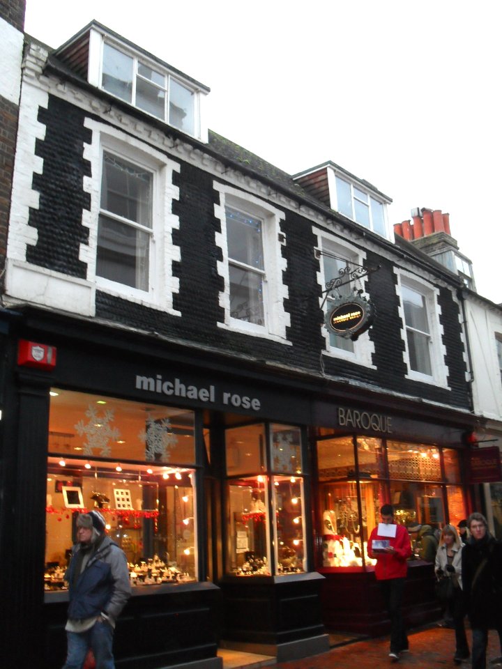 9_and_10_Union_Street,_Brighton_(NHLE_Code_1381040)_(December_2010)