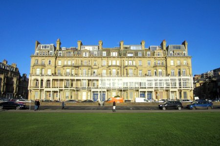 8–14_King's_Gardens,_Hove_(NHLE_Code_1187568)_(January_2017)_(2)