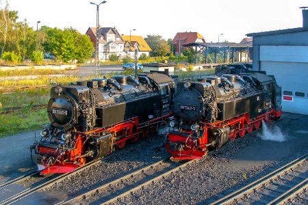 99_7242-3,_Germany,_Saxony-Anhalt,_depot_Wernigerode_HSB_(Trainpix_160582)